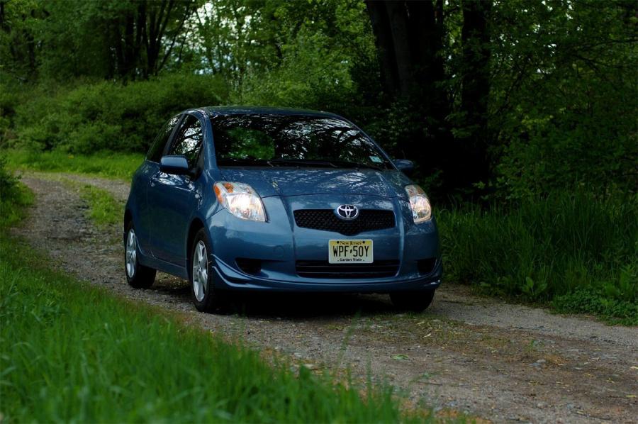  Toyota Yaris 2008 года  (фото 6 из 38)